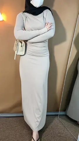 Rekomendasi longdress/gamis bahan knit lembut jatuh nyaman poll dipake best #rekomendasi #outfit #OOTD #fyp #gamis 