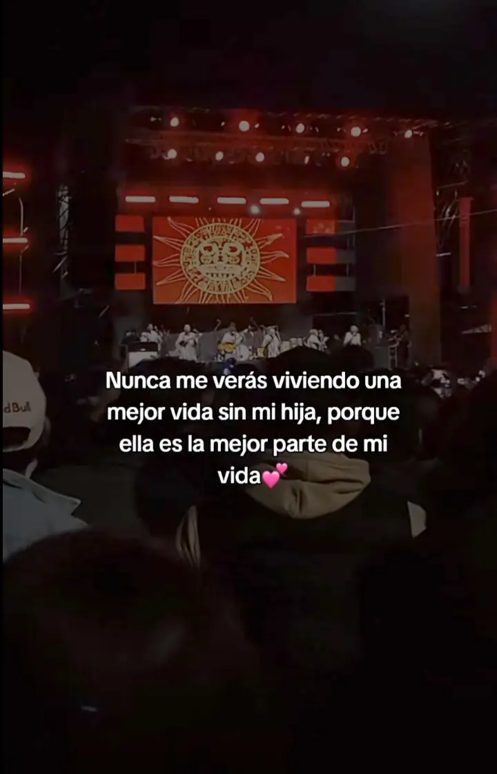 Cada día más enamorada de ti, mi niña bonita.. 