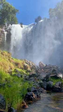 Cachoeira acaba vida, pedacinho da Bahia no meu coração ❤️ #brasil #barreiras #bahia #cachoeira #acabavida #lem #luiseduardomagalhaes #ba #agua #sertao #ceu 