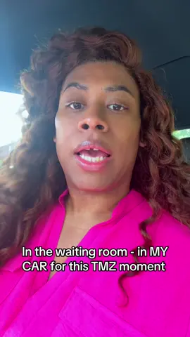 Yes, I play w my hair a lot. I paid for it 😑