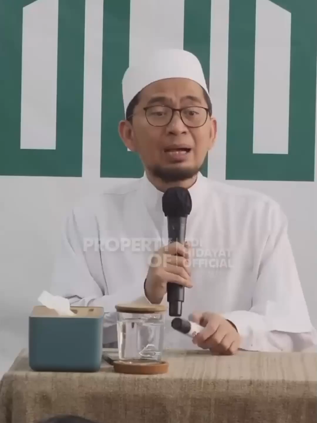 anda merasa gaenak kalau ditingga'kan, terus kita tinggalkan Allah ?  #ustadzadihidayat #dakwah