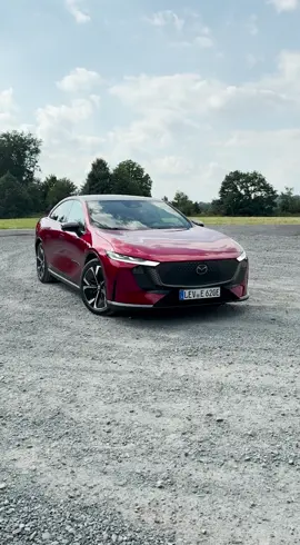 The Mazda 6e is a new all-electric version of the once-popular Mazda 6 executive car 👀  Here’s @Oliver Young with all the details #car #cars #carsoftiktok #cartok #mazda #mazdauk #mazda6 #mazda6e #whatcar 