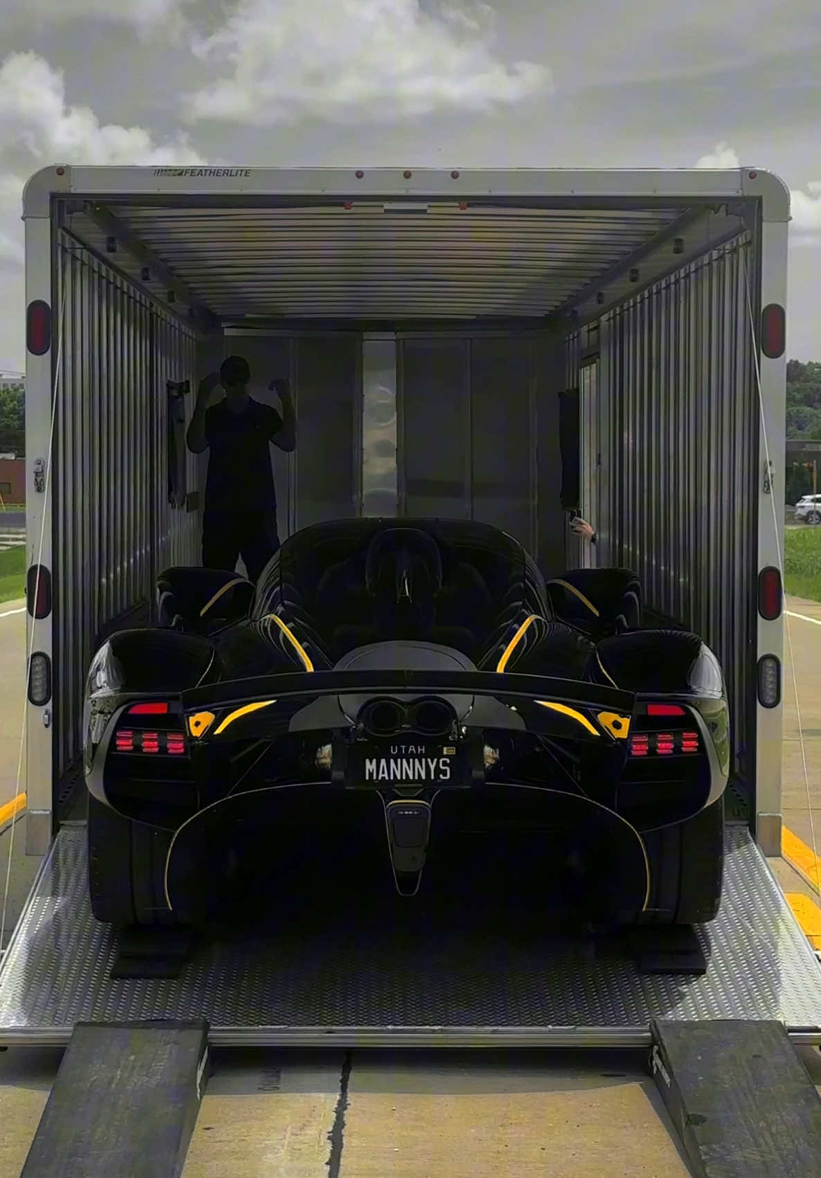 Best specced Valkyrie 😮‍💨 | #astonmartin #hypercar #cartok #carhub #fyp 