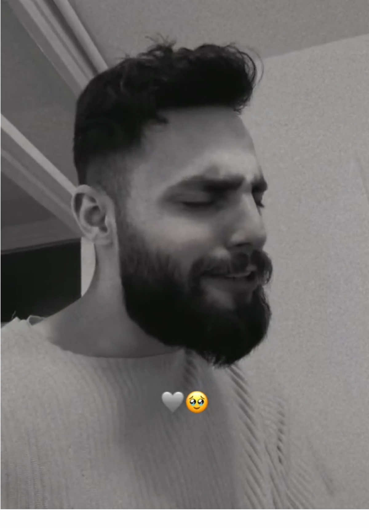 وأحب السمرة 👩🏽‍🦰🤍اعادة نشر🔂#حسابي_انستا_بالبايو🥺🍂 #foryourpage #expression #هولندا🇳🇱 #المانيا🇩🇪 #fypp #viral #video 