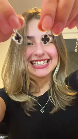 QUE PERFEITOOO! Comprem ☝️pelo link amigasss #tiktokshopchegou #tiktokshop #brinco 