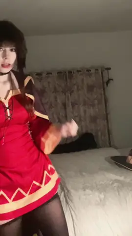I FORGOT MY BELT 😭😭 #megumin #megumincosplay #meguminkonosuba #konosubamegumin #konosubacosplay #cosplay #cosplayer #konosuba #fyp #zenni #zennilis #foryoupage 