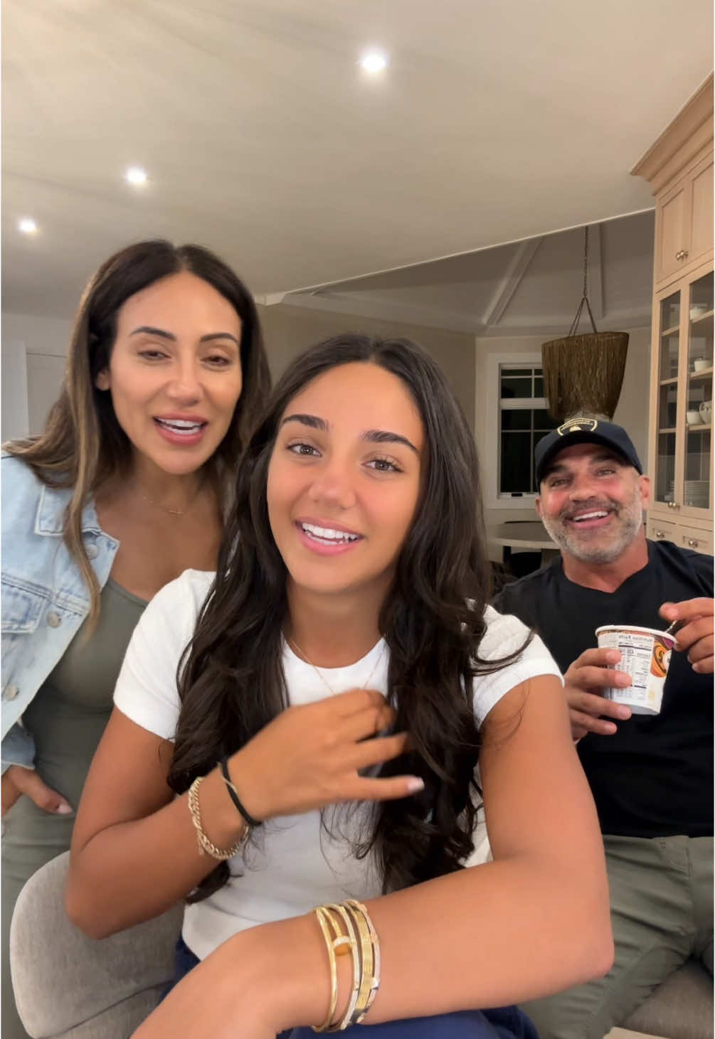 Strict parents make sneaky kids!!! Hopefully this doesn’t bite me in the a$$😭 #rhonj @Melissagorga @joeygorga 