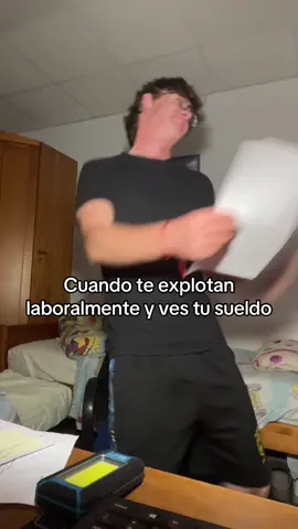 Sígueme para más 😎 . . #humor #eltetepiruetas 
