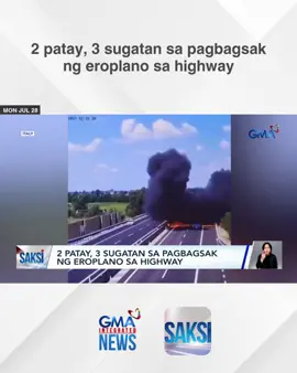 Bumagsak sa highway saka nagliyab ang isang eroplano sa Italy. #Saksi #BreakingNewsPH