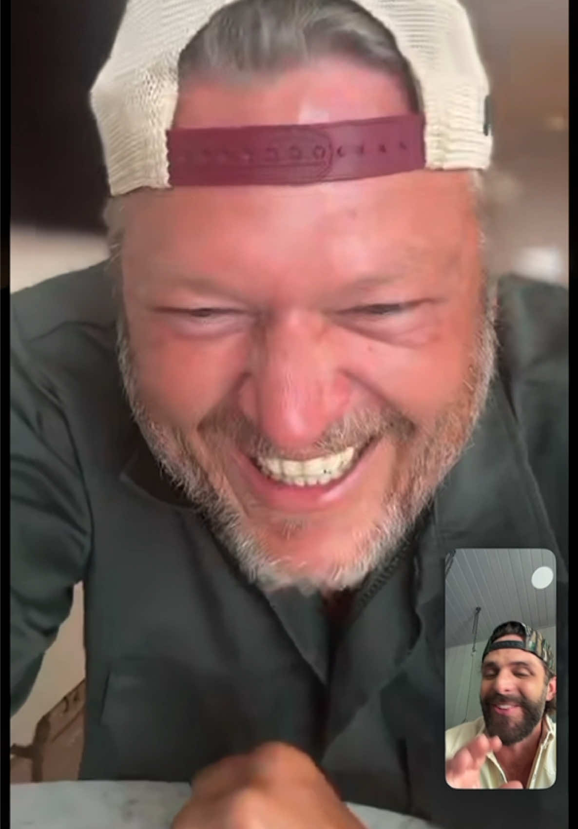 That weak connection will getcha every time  #thomasrhett #blakeshelton #oldtricks #countrymusic 