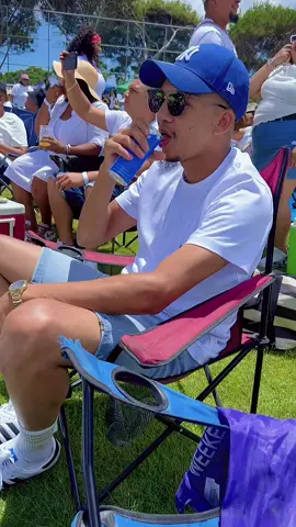 FROM CROWD TO HEADLINER 🔥🙏 I still can't believe it! I went to attend the Easy Sunday Soul Sessions Picnic in Cape Town just to vibe out, and the next thing I knew, people were recognizing me, taking pictures... and BOOM! I received an email from the CEO offering me a headlining spot! 🤯 I ROCKED THAT STAGE 💃🏽 And now, I'm booked for their next events! 🙏 I'm humbled and grateful for this opportunity!  #FromTheBottomToTheTop #DjIceFlake #fyp #tik_tok #viralvideos #SoldOutShow 