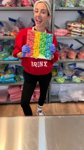 ISO a sweet gift!? Let us take care of it for you! Head to our TikTok shop, add to cart, checkout and let us take care of it all. The sweetest gift you can ever give 🍭🍬 #rubybond #candy #candyboard #candybox #giftguide #luxurygifts #corporategifts 