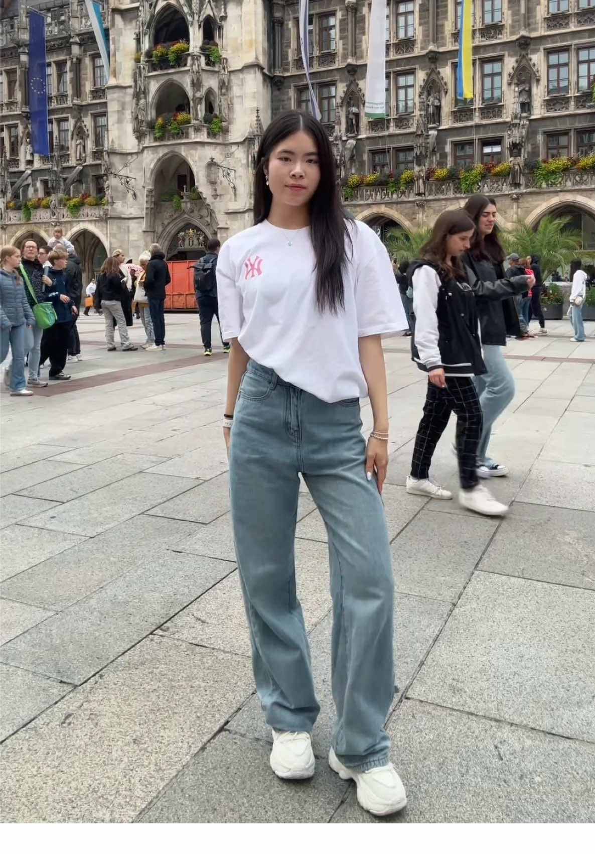 Fit check in Munich!  #fyp #OOTD #fashion #germany #munich 