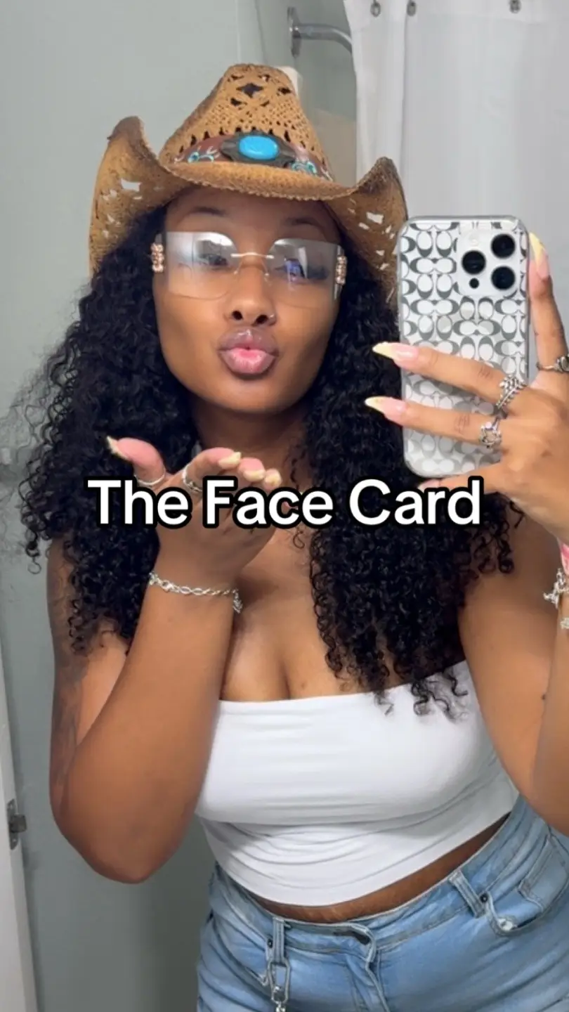 #body #facecard 