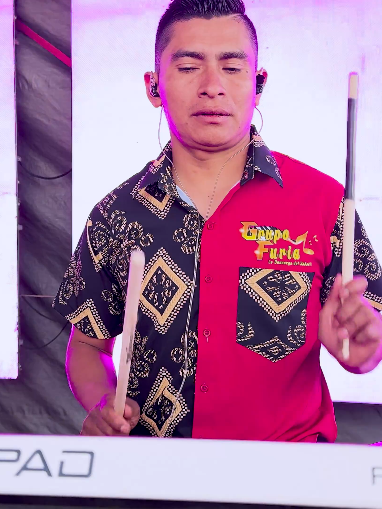 Grupo Furia - Mix Quebraditas # 5 4K #grabacion #difosa#marimbaorquesta #marimba #marimba_guatemalteca #paratodoelmundo #follow #tendencia #envivo #grupos #musica