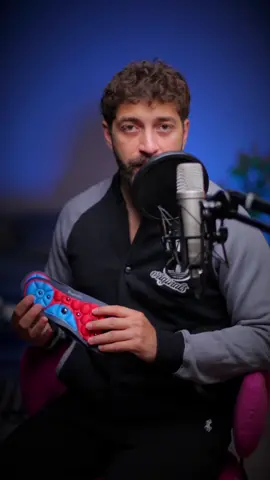 مناسب لخفّ وجع ظهرك وجع رجليك… 👣 #نعل_مغناطيسي #راحة_القدم