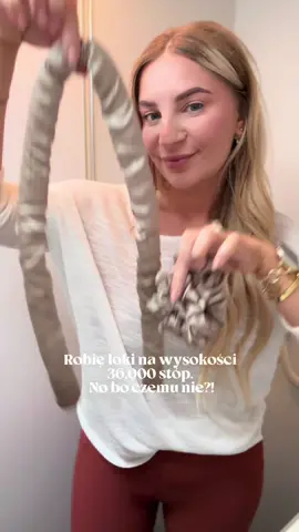 Loki w samolocie? No bo czemu nie! #wlosy #blondynka #fyp #samolot #grwm #fryzura #podroze #stewardessa #dc #tiktokpolska #praca 