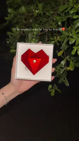 Wanna be your❤️✨#cambodia🇰🇭 #jewelryofjoy #giftideaforher #suprisebox #promisering #viraltiktok #viral #fyp #trending 