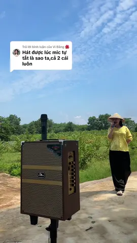 Trả lời @Vi Băng 🌺 Kiểm tra sạc pin cho loa và thay pin cho 2 mic nha c. Cùng 1 lúc mà không hát được 2 mic phần trăm lớn là do loa hết pin nha. Nhận hàng về nhớ sạc đầy loa rồi mới sử dụng ạ. #thuytinhtuy #loakaraoke #kiomic #k322 #xuhuong 