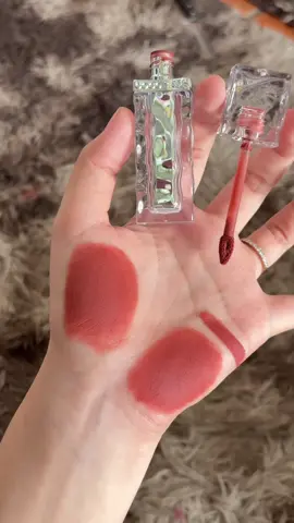 Gogo Tales Ice Lip Mud Code G08 🫧🧸 1=5.5$ Only Nahh #beeskinandbeauty #fyp #cambodia🇰🇭 #gogotalesicelipmud 