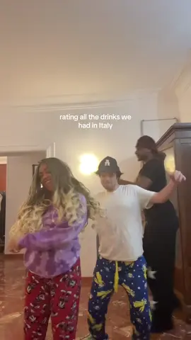 had to bring this trend back😭 #drinks #travel #mimosa #relatable #fyp 