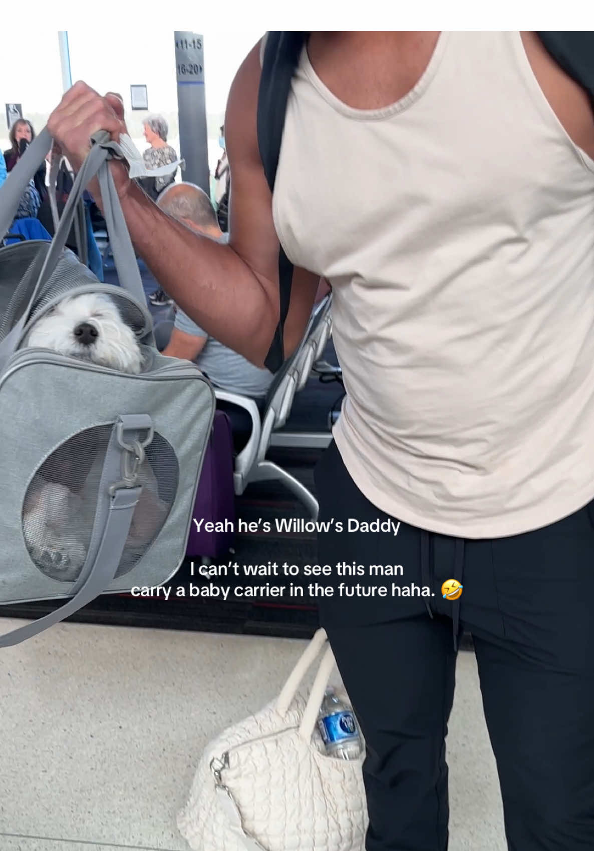 Willows Daddy…🤣🥵 The way he loves on this dog. I can’t imagine him with our future baby. #fypシ #dadsoftiktok #dogdad #daddy #funnyvideos #funnytok #marriagehumor #marriage 