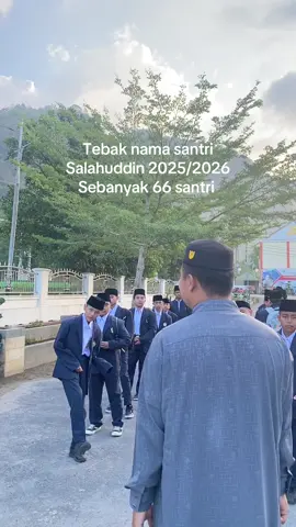 10/365 Tak kenal maka kenalan🤗 #kenalan #santri #icbs #icbsharau #payakumbuh #sumbar 