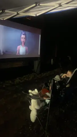 Movie nights while camping with family ❤️❤️❤️ the kiddos lovvvvveeeee this movie!!!!#kpopdemonhunters #camplife #family #familytime #movienights #lovecamping #kidsareobsessed 