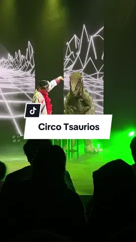 Tsaurios El portal mágico 🦖 Un plan familiar y una tarde de circo en Lima, además se encuentra en 📍El Jockey Plaza . @Tsaurios #tsaurios #circo #circos #circosenlima #plancitosenlima #plancitofamiliar #circoparaniños 