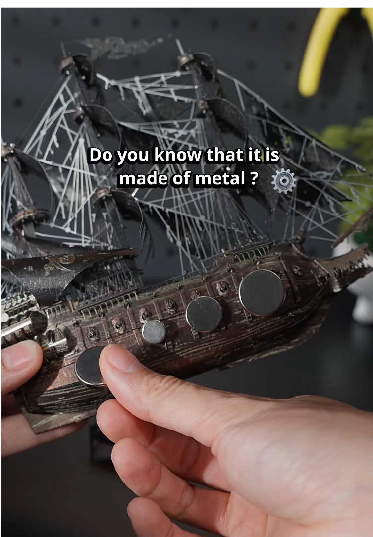 With a magnet🧲, it can be attached to any metal!#fyp #fypシ #3dpuzzle #piececool 