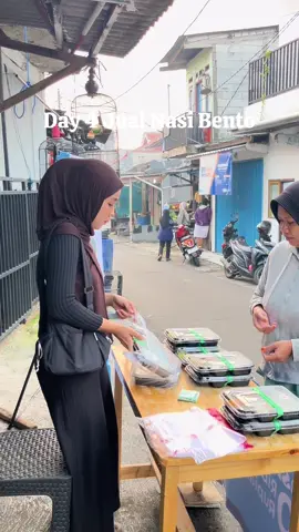 Kawaii Bento Cinere sekarang ada 3 menu ya guys . ada chicken katsu, chicken teriyaki, chicken karage . semua serba 10k guys !!!  #nasibento #fyp #makananviral #depok 