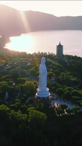 Chùa Linh Ứng Sơn Trà Đà Nẵng  #danang #chualinhungdanang 