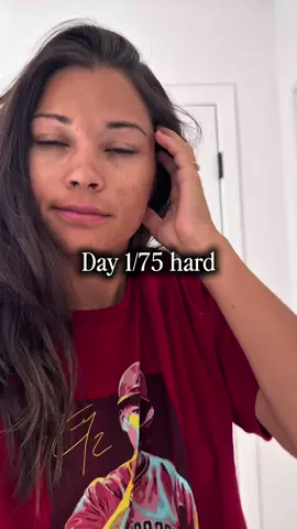 I’ve quit before, but not this time ✨ Day 1/75 💪🏼 Let’s do this. #DisciplineEra #FiancéEra #LatinaBride #75hard #mondaymotivation #fyp 