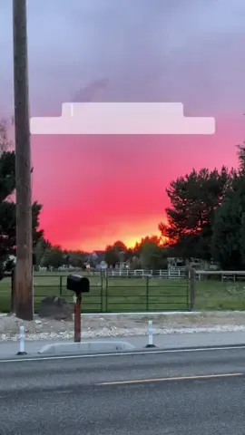 Seriously the sky was unreal, video doesn’t do it justice!  #type1diabetes #type1 #diabetestype1 #Running #runtok #slowrunnersclub #weightloss #diabetes #fyp 