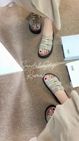 Ternyata emang nyaman bgt🤏🏻 #sandalwanita 