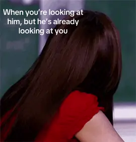 You just sit there and smile😝#fyppppppppppppppppppppppppppppppppppp #viralvideo #gif #fypシ゚viral #crush 