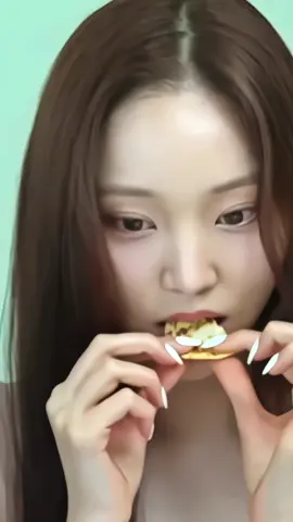 SHES SO CUTE  #alldayproject #youngseo #fyp #adp 