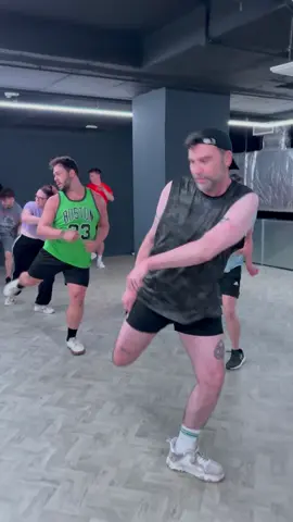We’ve just begun having our fun 🥳  Thanks @garryc0nn0r for stepping in very last minute to teach Mondays class 🌈  Choreo: @garryc0nn0r  :song: @britneyspears  #lgbtq #dance #danceclass #fyp #lesbian ##britney #havingfun #queer #londongay @Britney Spears 