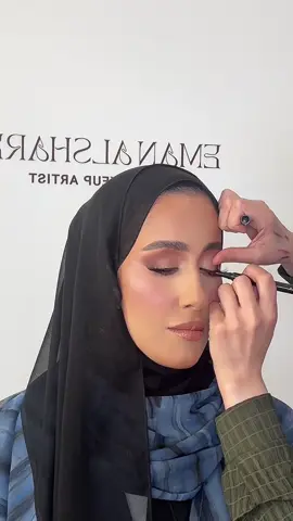 مكياج امس مع العسل @Eman_makeup.kw  لكم خصم ١٠٪؜ حق الي من طرفي 🤩 ولا تنسون عندها دورات فرديه!!😍😍 @dalalidbeauty  #fyp #kuwait #makeuptutorial #makeup #مكياج 