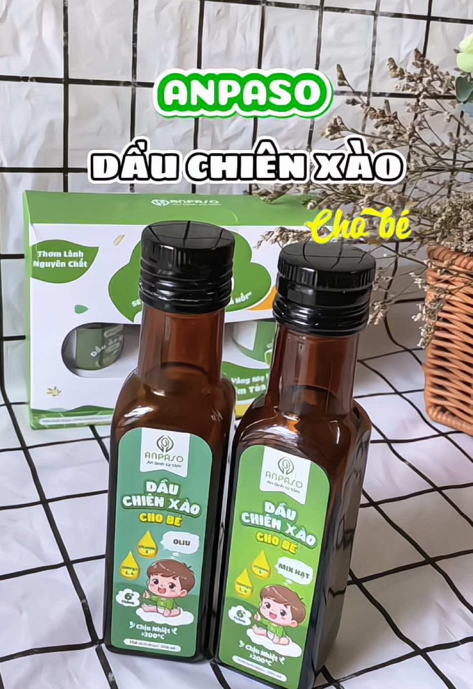 Dùng đúng loại dầu chiên xào chịu nhiệt >200 độ C, để giữ nguyên chất dinh dưỡng có trong dầu cho con nha các dì #dauchienxaochobe #anpaso #dauchienxaoanpaso #dauchienxao #dauanpaso #dauanchobe 