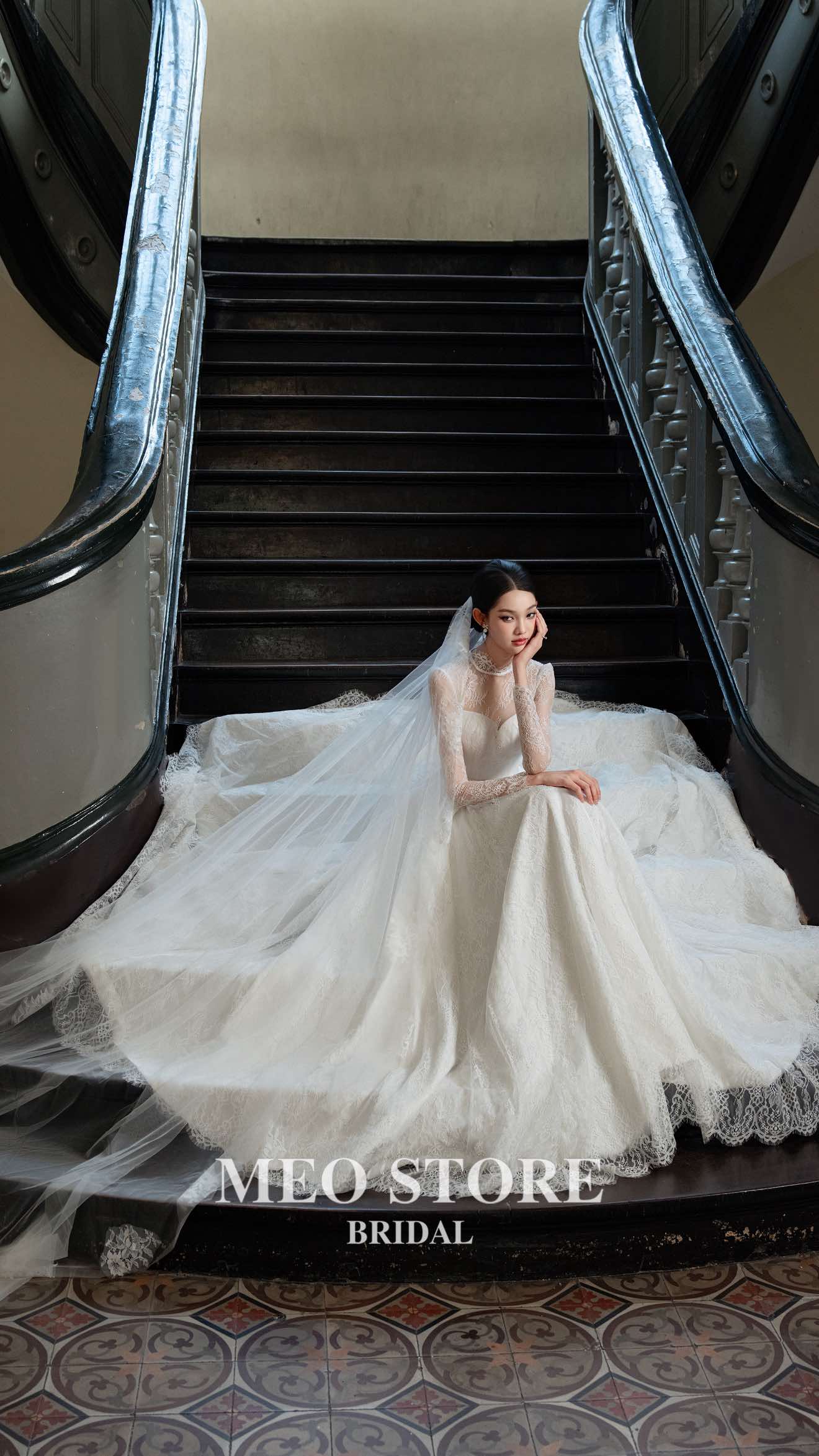Which is your favourite? Available in Store & Online #MEOSTOREBRIDAL #datmaytheosodo #meostore #vaycuoi #vietnam🇻🇳 