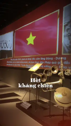 Hết kháng chiến nếu con còn chưa về Mẹ ơi vui lên, mẹ có đứa con anh hùng Đem thanh xuân gieo tự do cho đất nước Với con thế thôi, còn gì đẹp hơn? #quockhanh #muado 