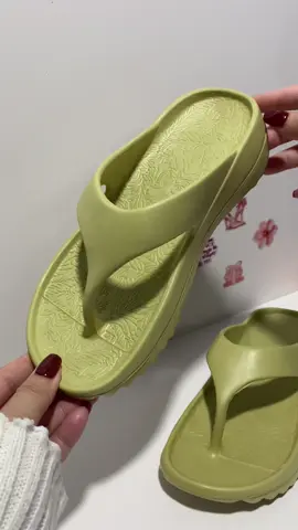 Tawii. Flip-flops Korean Style Slippers ✨💫 #tawii #tawiislides #tawiisandals #nonslip #beachsandals #sandalsforwomen #sandals #footwear #comfy #tiktokfinds #foryou #fyp #foryourpage 