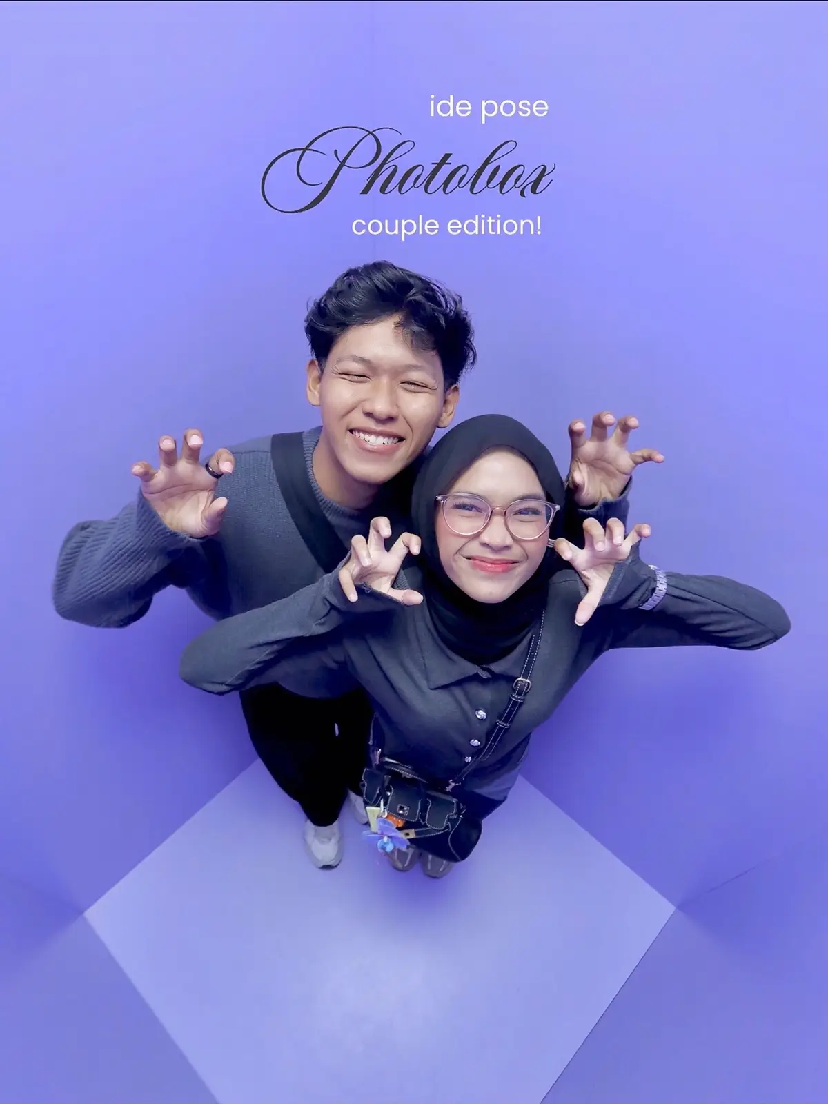 photobooth pose ideas alerts❕🚨 #SelfieTime #photobooth #highangle #photoboothidea 