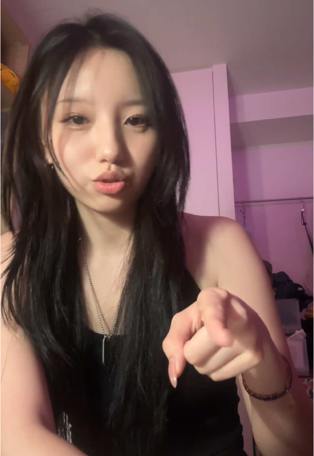 i’m learning #asl 😇
