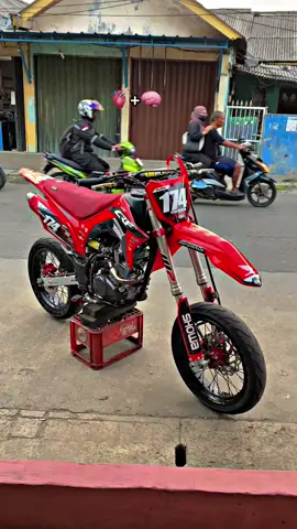 huehehehe#crf150l #crf150supermoto #crf #trailindonesia #trandtiktok #xyzabc #fypシ゚ 