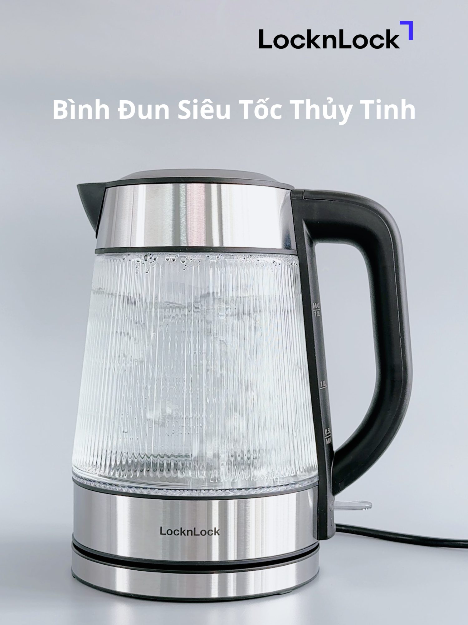 Không cầu kỳ, chuẩn tối giản - Một chạm tiện lợi cùng bình đun siêu tốc thủy tinh 1.8L EJK256BLK #locknlock #locknlockvietnam #locknlockvn #premiumlife #officemusthave #officewlock #binhdunsieutoc #binhdunsieutoclocknlock #electrickettle