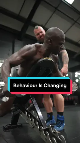 People's Behaviour Has Changed in the Gym 😅 @Eddie Hall - The Beast @Matt Morsia | Legend #gym #couple #behaviour #glutes #strength IG// honeypeachfitness 