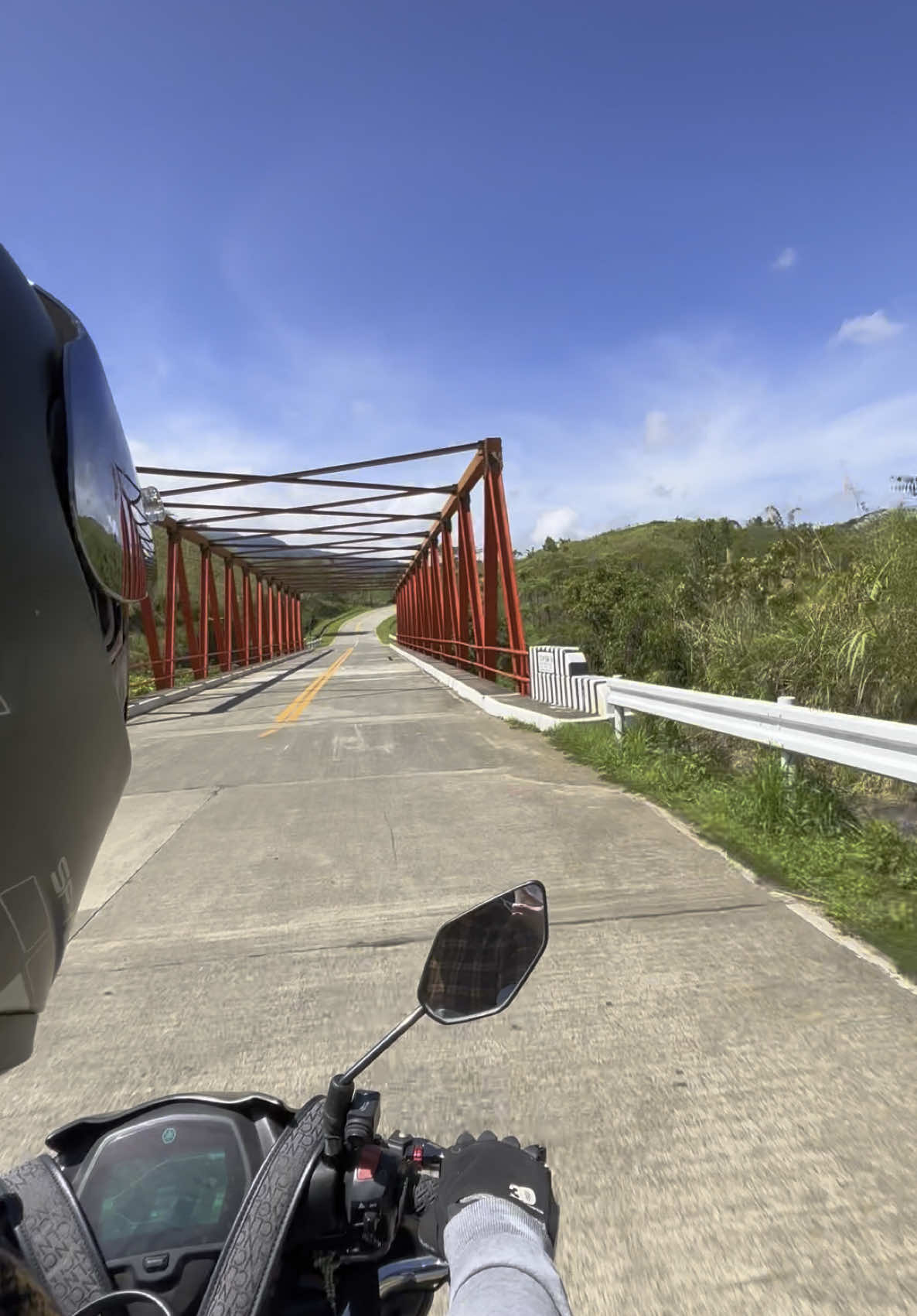 Takas saglit 🍃🏍️ #couplestiktok #bukidnon #fyp #foryoupage #roadtrip #coupledate #cagayandeoro 