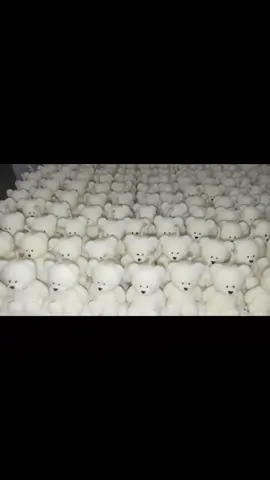 Αυτό το κερί είναι πολύ cute για να το ανάψεις... ή μήπως όχι; 😍🔥 . . . #fyp #viralvideos #explore #candles #χειροποίητα 